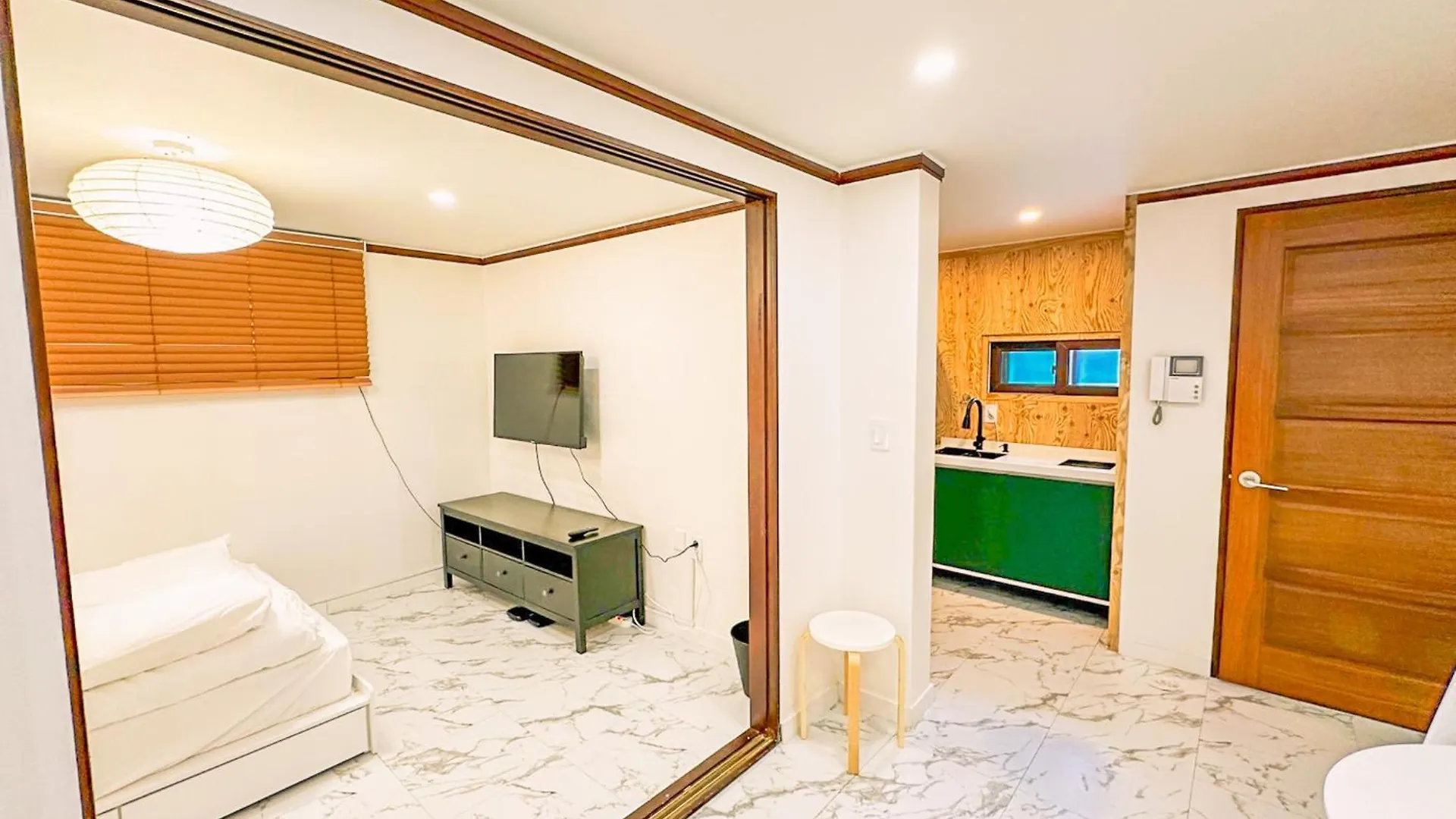 5Br Family House, Myeongdong 7 Minutes, Gwanghwamun 10 Minutes, Namsan View, Patio Villa Seoul